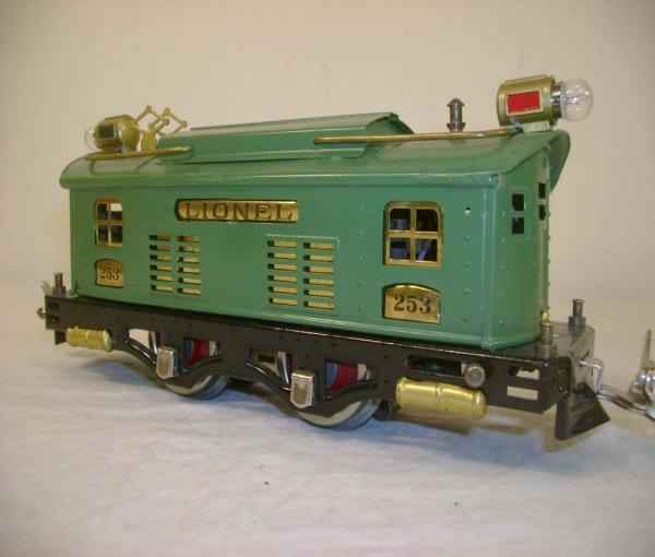 ABT: Lionel #253 Peacock Electric Engine (R) - 2