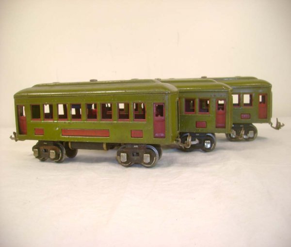 ABT: Lionel #610/610/612 Olive Green Passenger Cars - 2