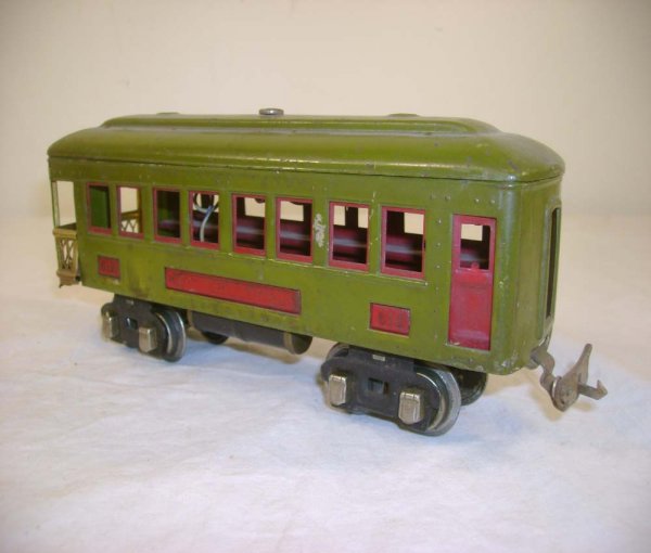 ABT: Lionel #610/610/612 Olive Green Passenger Cars - 9