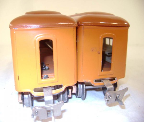 ABT: Lionel #603/603/604 Orange Passenger Cars (R) - 10