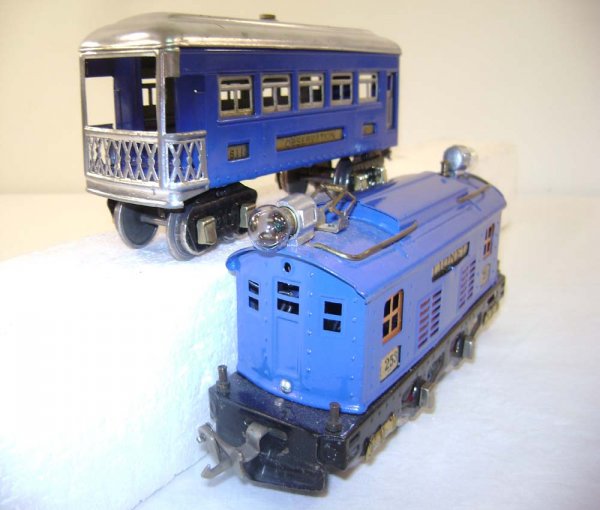 ABT: Special Lionel Blue-Painted Bluebird Passenger - 7