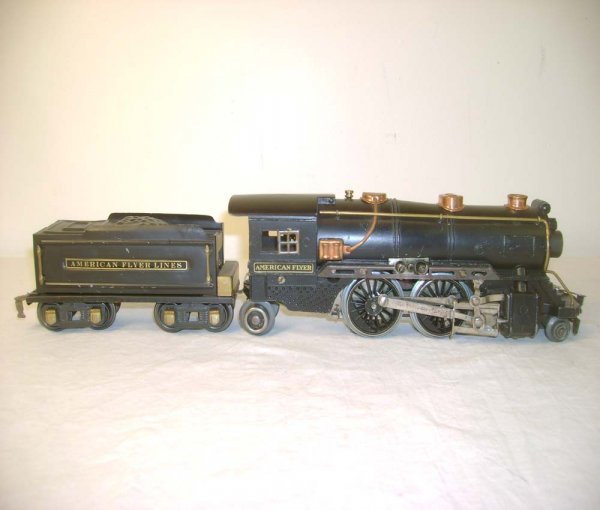 ABT: American Flyer 2-4-2 Steam Engine & 3 Passenge - 3