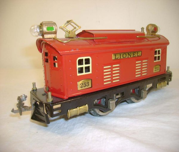 ABT: Lionel #253 Red Electric (R) - 3
