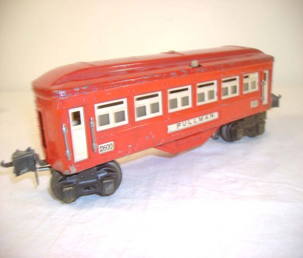 ABT: Lionel #2600/01/02 Red/Cream Passenger Cars - 4