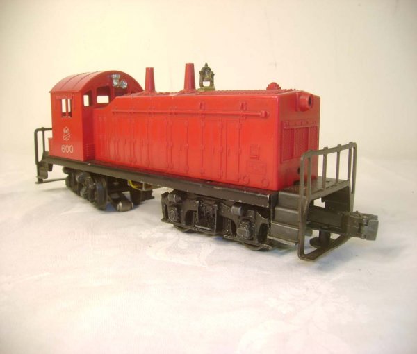 ABT: Lionel #600 MKT Red Diesel Switcher - 2