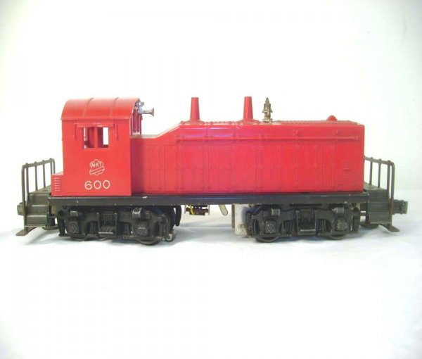 ABT: Lionel #600 MKT Red Diesel Switcher - 3
