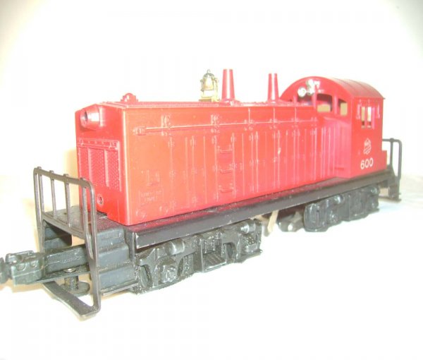 ABT: Lionel #600 MKT Red Diesel Switcher - 6