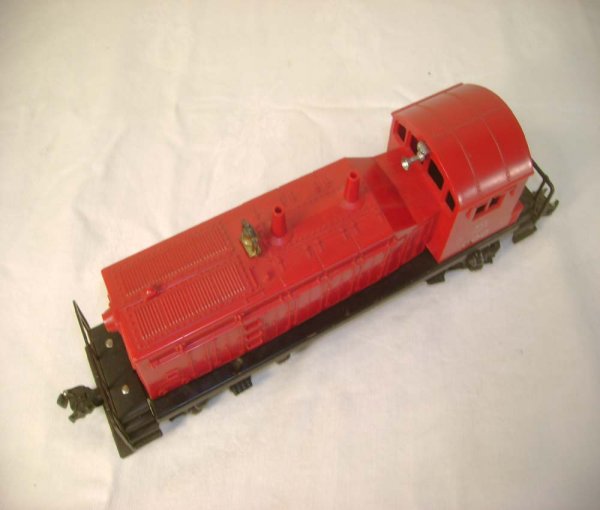 ABT: Lionel #600 MKT Red Diesel Switcher - 9