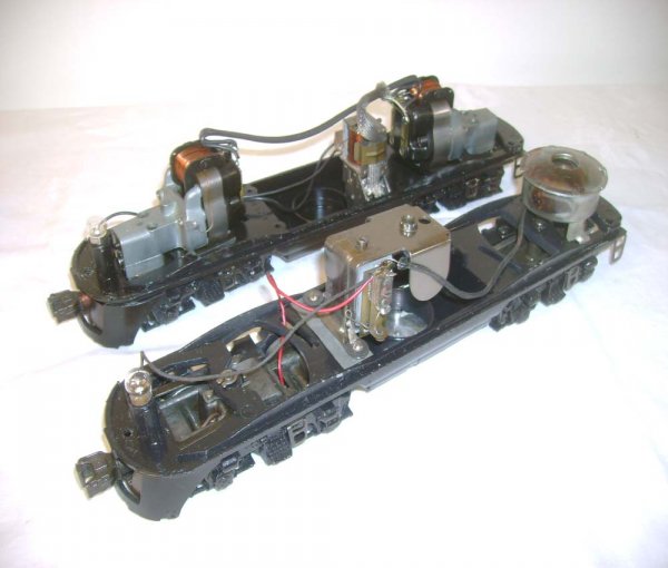 ABT: Restored Lionel #2344 NYC F-3 AA-units - 10