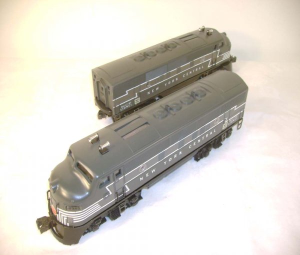 ABT: Restored Lionel #2344 NYC F-3 AA-units