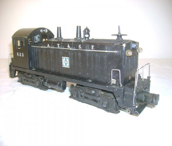 ABT: Lionel #623 Black Santa Fe Diesel Switcher - 2