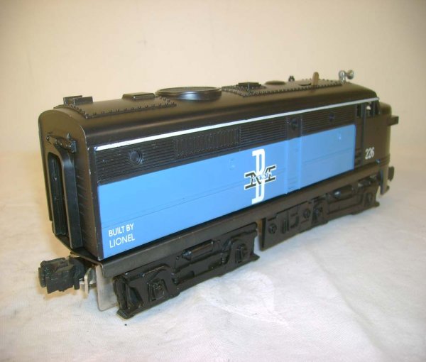 ABT: Lionel #226P/C Boston & Maine Alco AB Diesels - 7