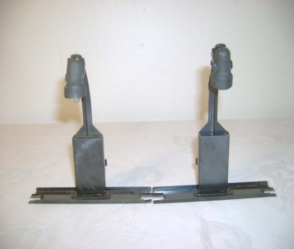 ABT: Four Lionel #410 Billboard Blinkers/two OBs+ - 2
