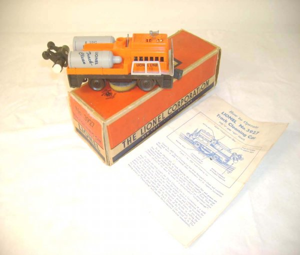ABT: Lionel #3927 Track Cleaning Car/OB