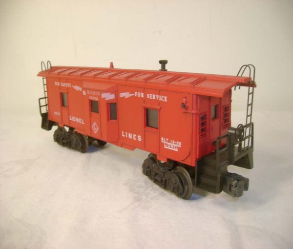 ABT: Lionel #6517 Bay Window Underscored Caboose/5 - 5