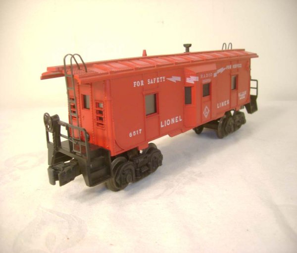 ABT: Lionel #6517 Bay Window Underscored Caboose/5 - 7