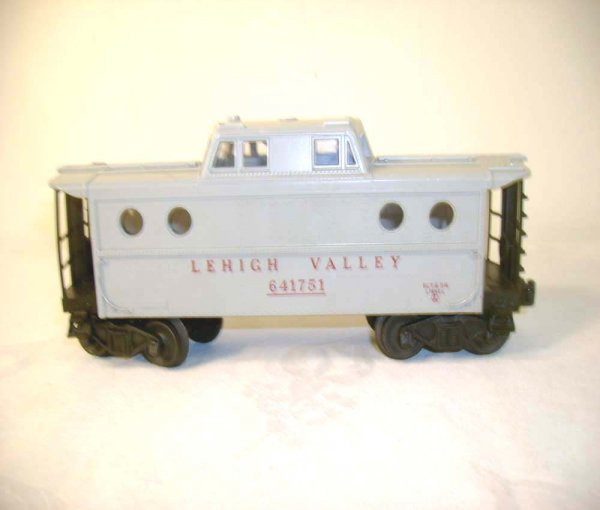 ABT: Lionel #6417-50 Gray Lehigh Valley N5C Caboos - 3