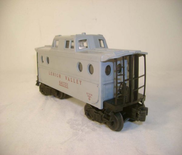 ABT: Lionel #6417-50 Gray Lehigh Valley N5C Caboos - 8
