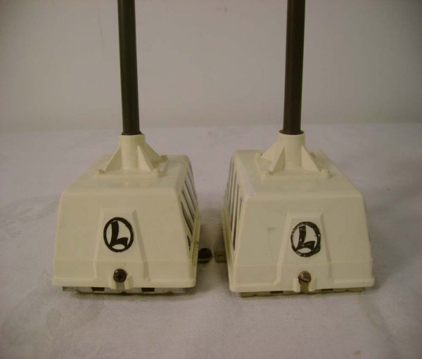 ABT: Two Lionel #155 Ringing Highway Signals/OB+ - 9