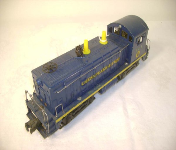 ABT: Lionel #624 C&O Switcher: Paul V. Ambrose and Drew J. Bauer present: This is the #624 C&O Switcher with Diecast Frame and Magnetraction that Lionel made in the early 1950s. Later three-stanchion version. Both yellow stacks are