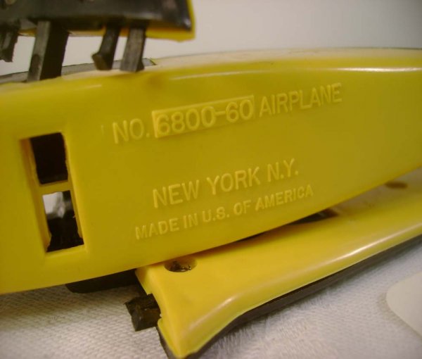ABT: Lionel #6800 Black/Yellow Airplane (R) Car/56 - 10