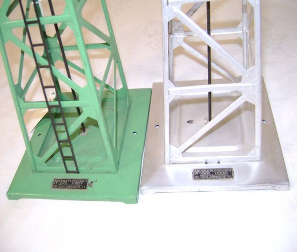 ABT: Lionel #395 Floodlight Towers: Green & Alumin - 7