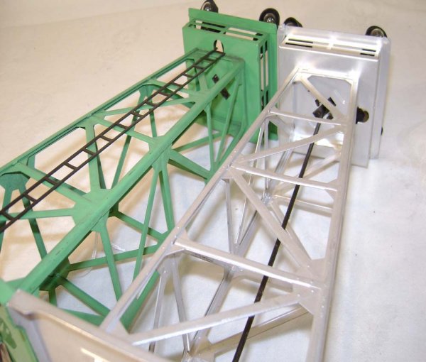 ABT: Lionel #395 Floodlight Towers: Green & Alumin - 8