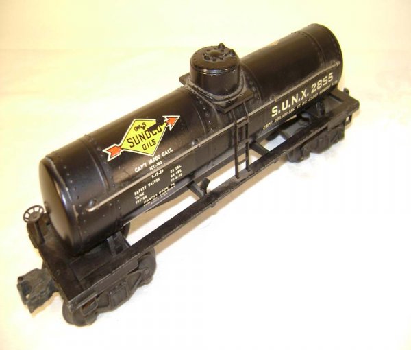ABT: Scarce Lionel #2855 Black Sunoco Tank Car