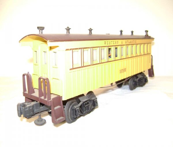 ABT: Nice Lionel #1875W General Coach w/Whistle - 4
