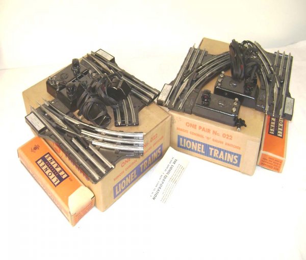 ABT: Two Sets - Lionel #022 Pair of O Gauge Switch