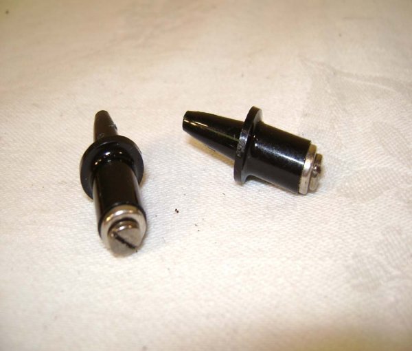 ABT: Two Sets - Lionel #022 Pair of O Gauge Switch - 9