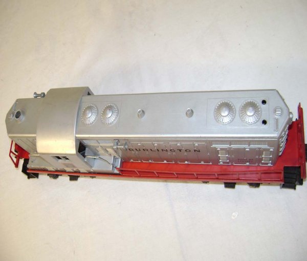ABT: Great Lionel #2328 Burlington Silver GP-7 Die - 10