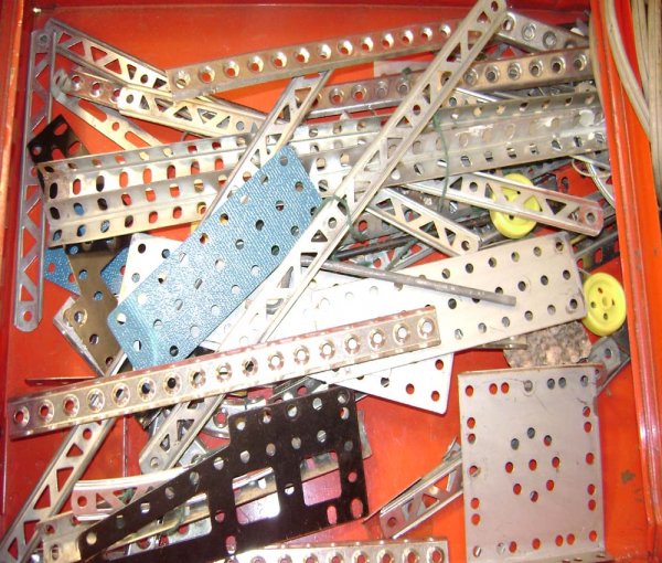 ABT: A.C. Gilbert #6 1/2 All Electric Erector Set/ - 4