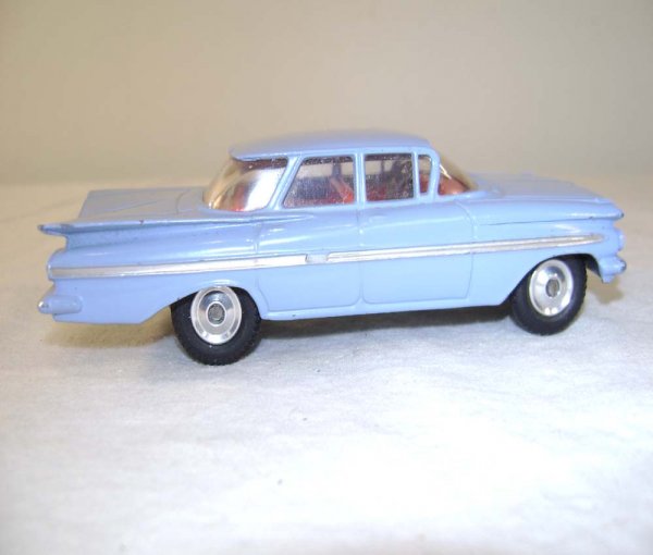 ABT: Corgi #220 Chevy Impala/OB - 3