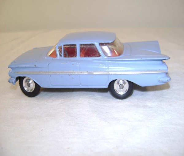 ABT: Corgi #220 Chevy Impala/OB - 7