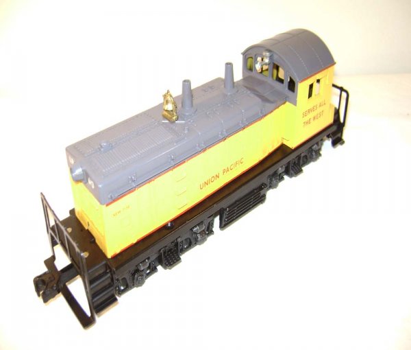 ABT: Nice Lionel #613 Union Pacific Switcher: Paul V. Ambrose and Drew J. Bauer present: This is the #613 Union Pacific Switcher that Lionel made circa 1958. Our Opinion is that it is generally in Excellent Condition because of a screw-hole crack