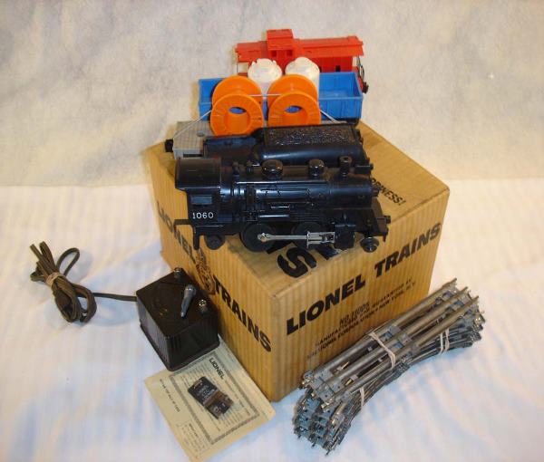 ABT:Scarce Lionel #11005 1962 Advance Catalog Set: This is the #11005 Freight Set that Lionel made in 1962. A 1962 Advance Catalog Set, this is a very scarce set not usually mentioned in any Lionel Literature. This Set includes the #1060 Steam Engine