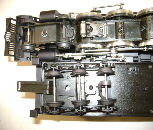 ABT: Lionel #18011 Chessie System T-1/OB - 8