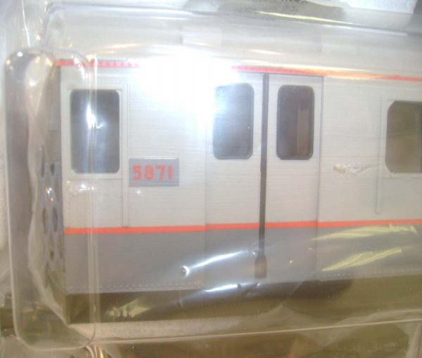 ABT: Mint MTH #30-2373-1 R-12 MTA Subway Set/OB - 10