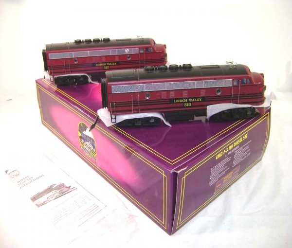 ABT: MTH #MT-2086LP LV EMD F-3 AAs/OB