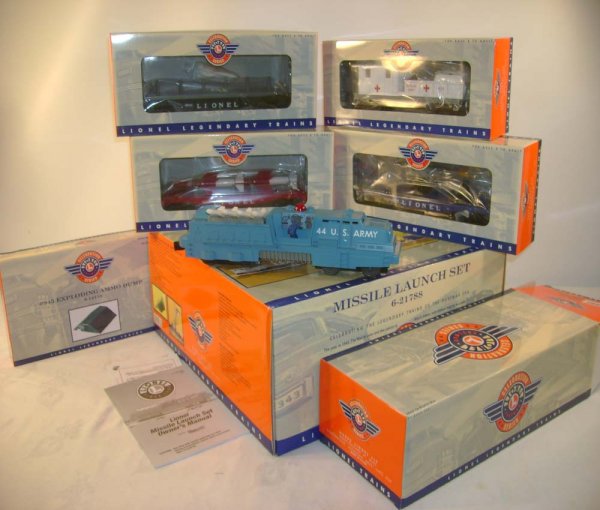 ABT: Lionel #21788 US Army #2527 Military Set/OB