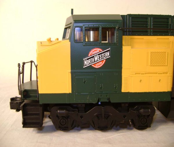 ABT: MTH #8545 C&NW 8545 Dash-8 40 Diesel/OB - 4