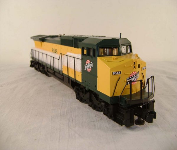 ABT: MTH #8545 C&NW 8545 Dash-8 40 Diesel/OB - 8