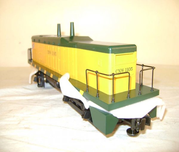 ABT: MTH #30-2139-3 C&NW Calf NW-2/OB - 7