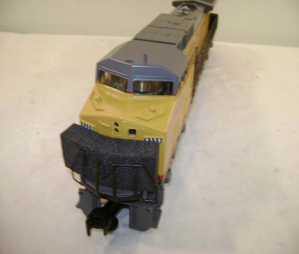ABT: MTH #9359 UP Dash-8 40 Diesel/OB - 7