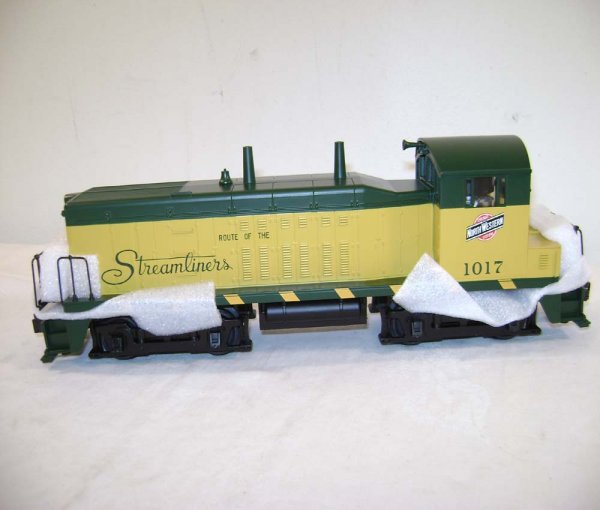 ABT: MTH #30-2139-1 C&NW NW2 Switcher/OB - 5
