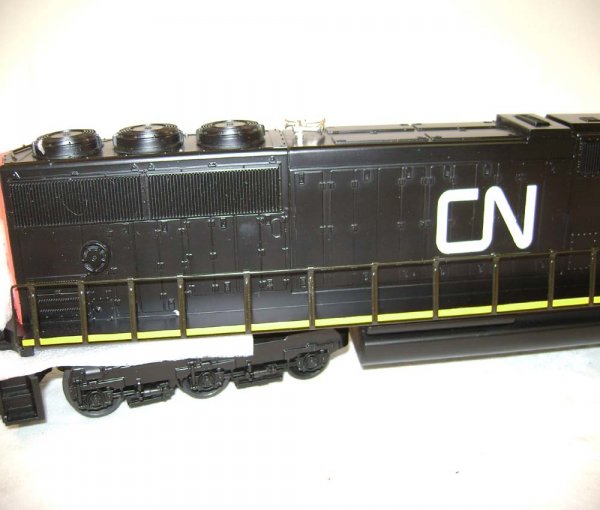 ABT: MTH #20-2155-1 CN SD-70 Mac Diesel/OB - 5