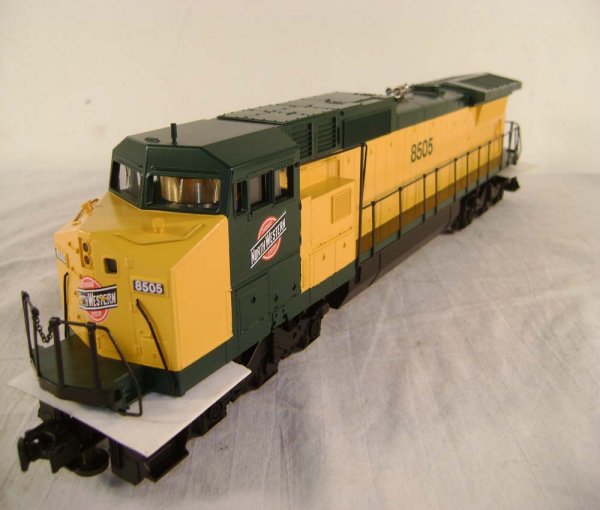 ABT: MTH #8505 C&NW (8505) Dash-8 40 Diesel/OB - 8