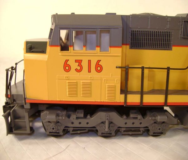 ABT: MTH #MT-2041LP UP EMD SD60M /OB - 4
