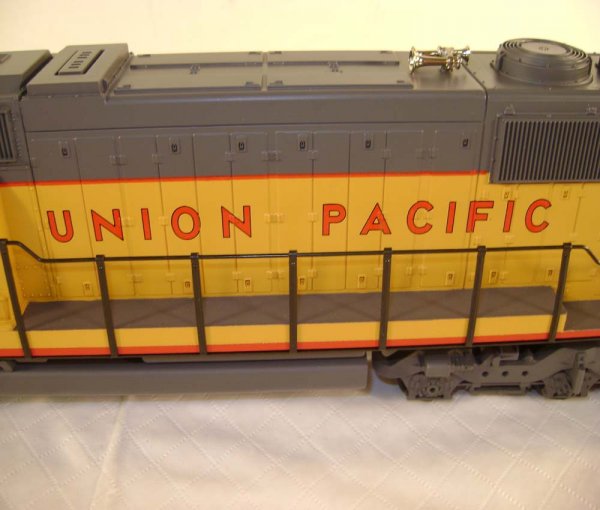 ABT: MTH #MT-2041LP UP EMD SD60M /OB - 5